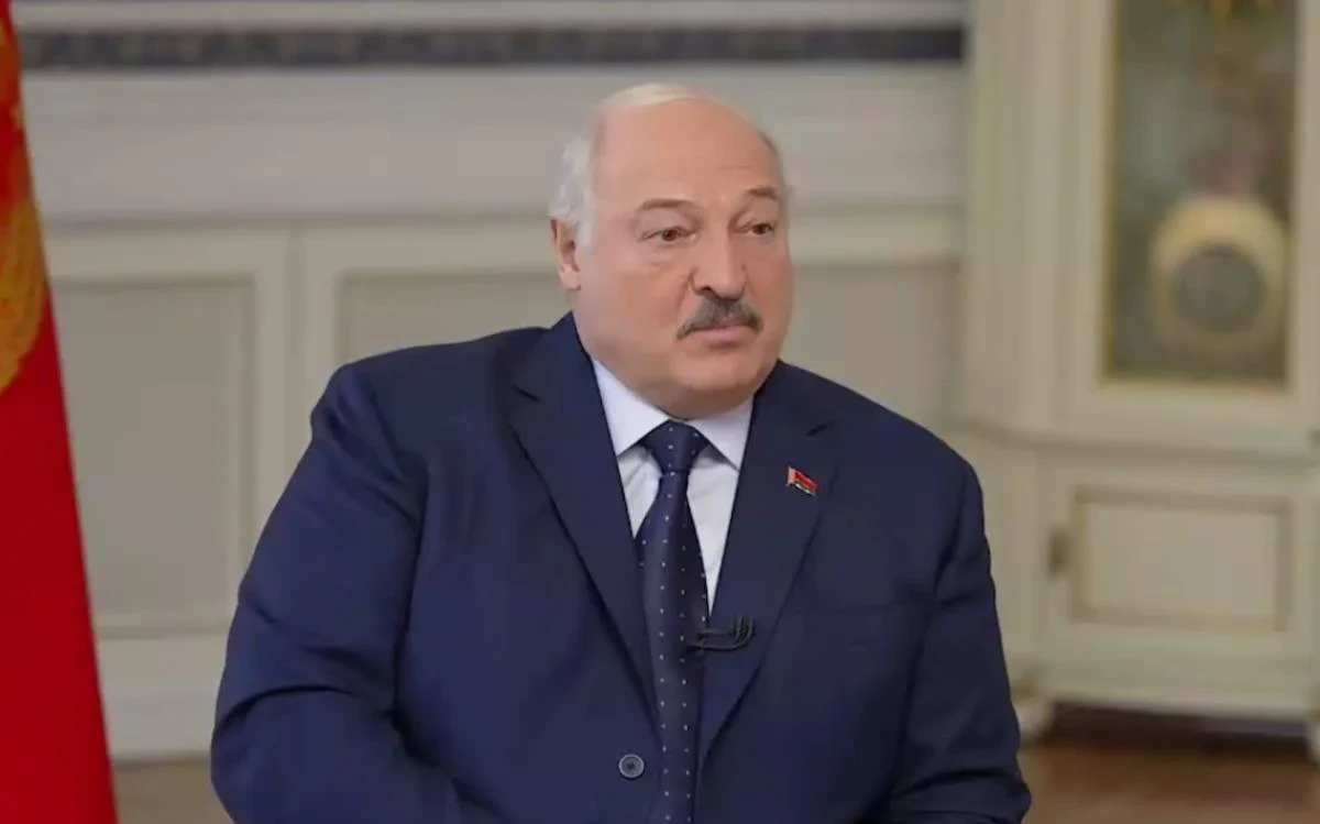 "Мирного часу бути не може": Лукашенко заявив про підготовку Білорусі до війни