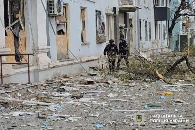 Росіяни вдарили чотирма бомбами по центру Краматорська: щонайменше 10 поранених (фото)